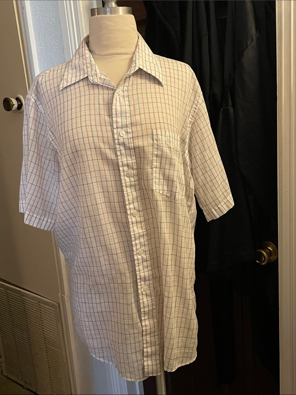 Christian Dior Monsieur Men's White Button-Down Short Sleeve Shirt